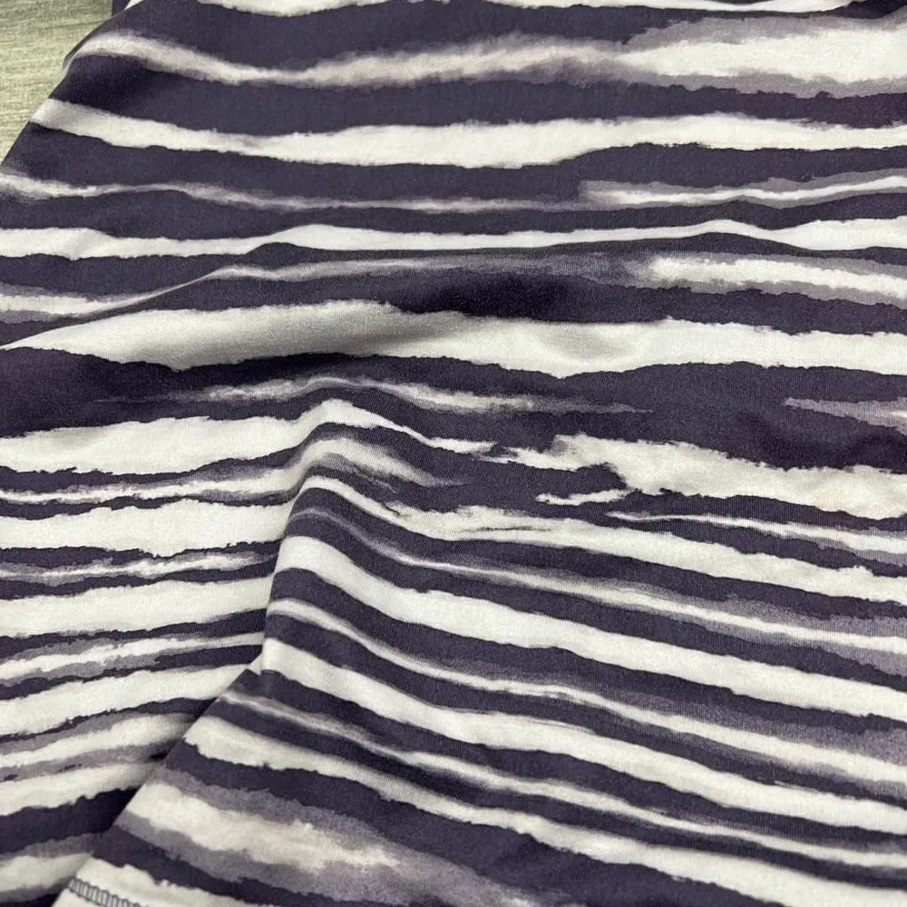 Nike Dri-Fit Zebra Print Racerback‎ Tank Top Size M Gray & Purple